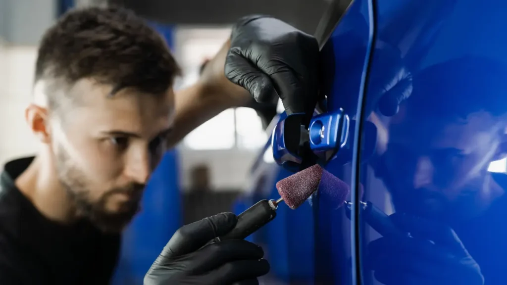 Why Ceramic Coating Service Dubai Is Essential for Daily Drivers