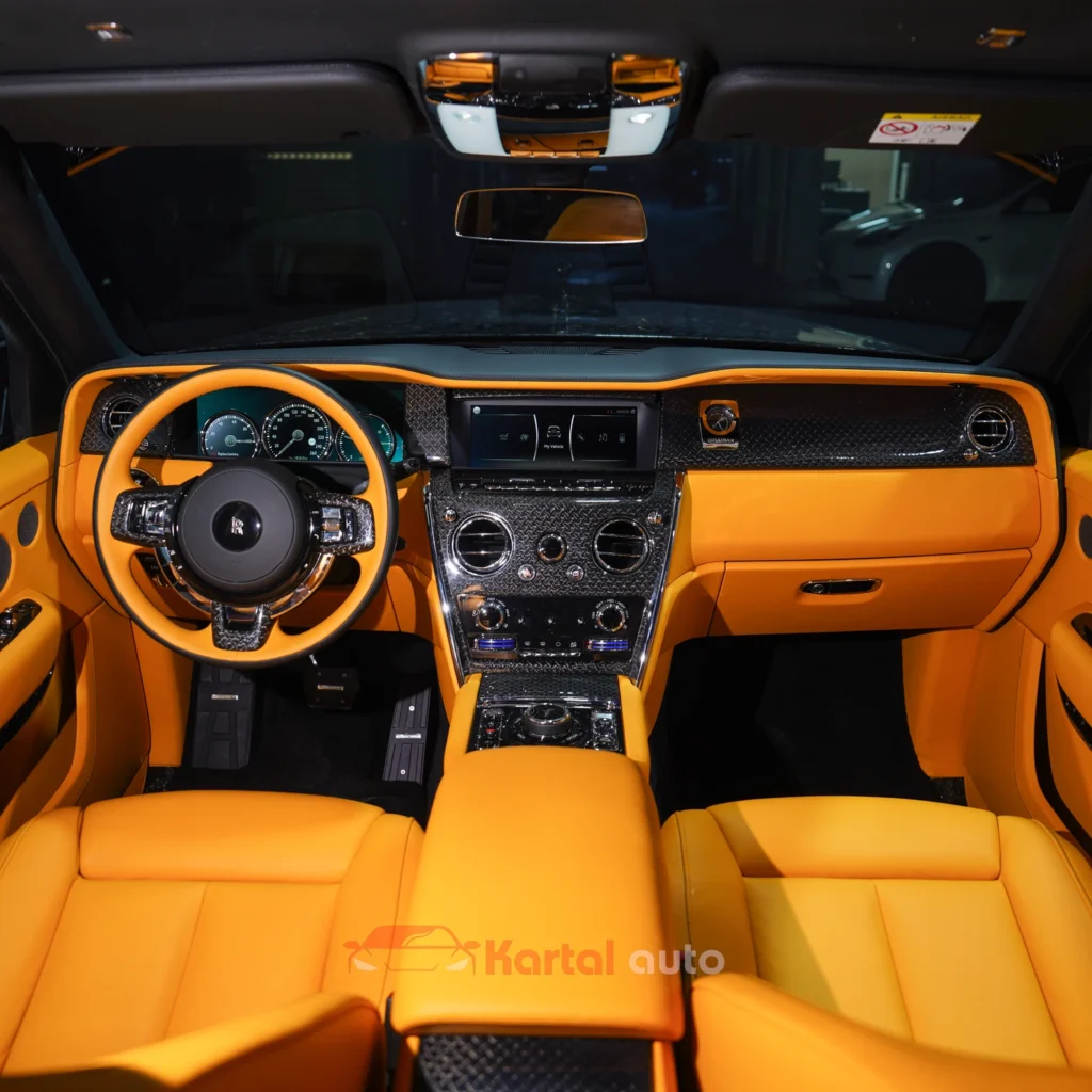 rolls royce cullinan dashboard upholstery