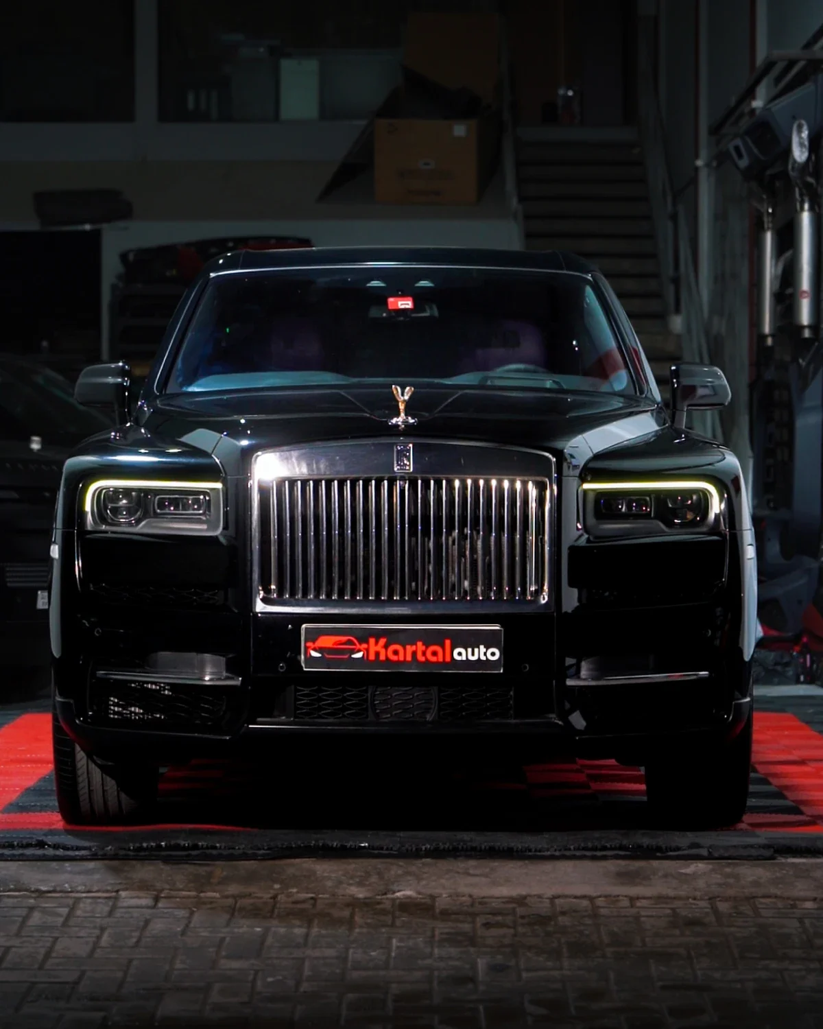roll royce upholstery expert